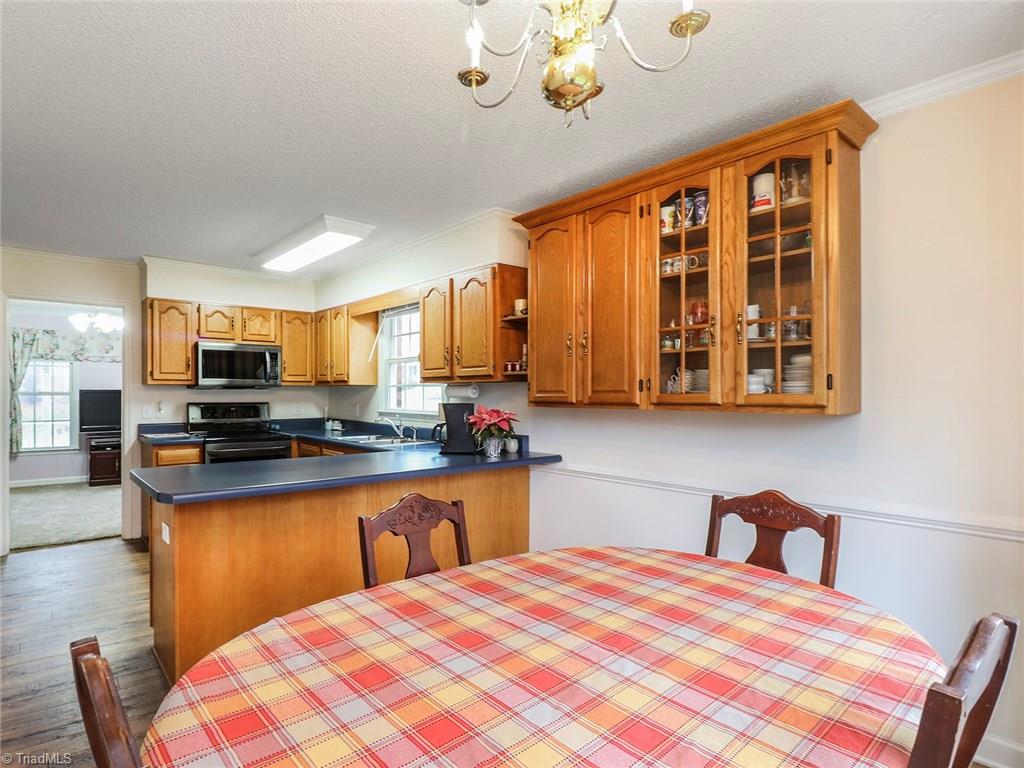 160 Creekside Ridge Drive High Point, NC 27265 - Photo 20 of 30 Gallery Image 20