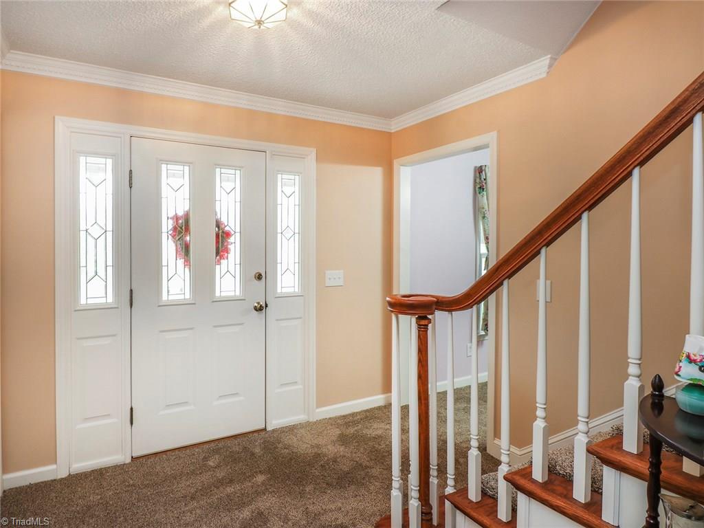 160 Creekside Ridge Drive High Point, NC 27265 - Photo 7 of 30 Gallery Image 7