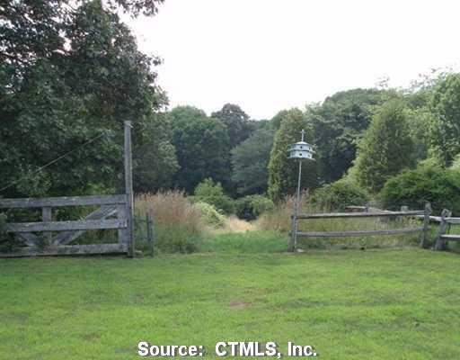12 R Gallup Lane Waterford, CT 06385 - Photo 1 of 1 Land/Lot.