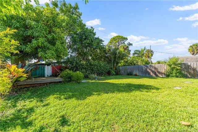 $587,000 | 942 Southwest 27th Street, Palm City, FL 34990