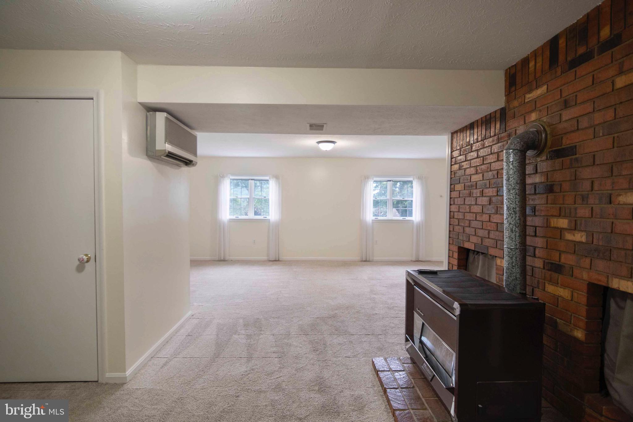 116 Richmond Road Front Royal, VA 22630 - Photo 33 of 60 Lower level family room.