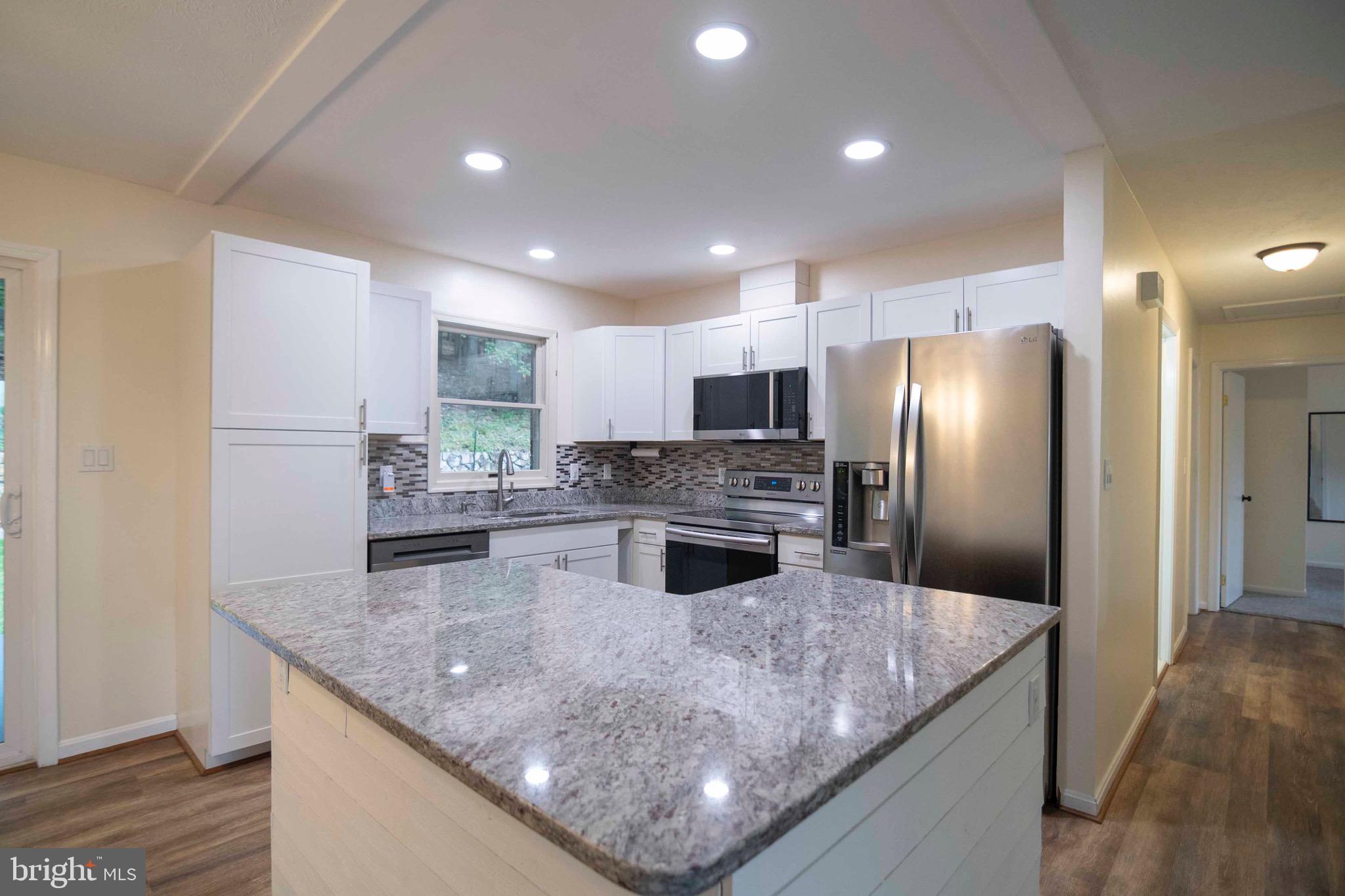 116 Richmond Road Front Royal, VA 22630 - Photo 7 of 60 Recently remodeled kitchen!