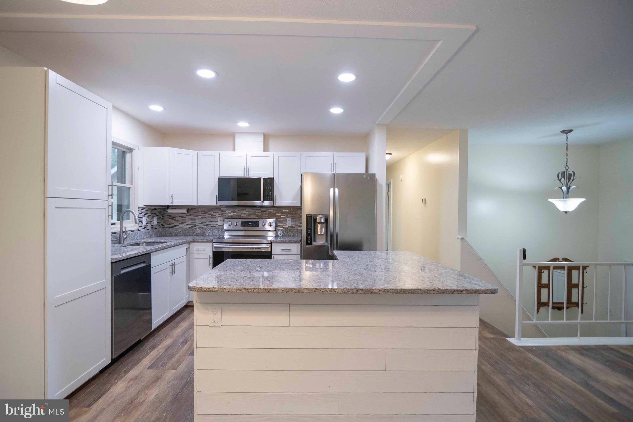 116 Richmond Road Front Royal, VA 22630 - Photo 8 of 60 Recently remodeled kitchen!