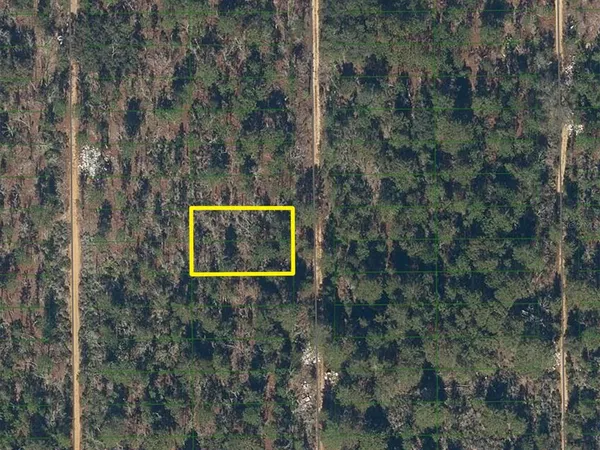 $1,000 | 227 Maple Street, Interlachen, FL 32148