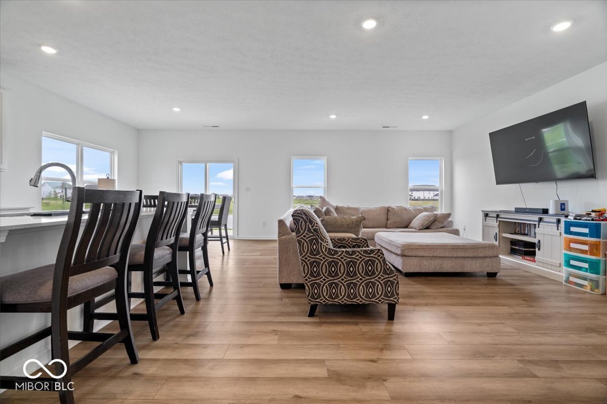 1549 Little Rodeo Place Greenwood, IN 46143 - Photo 5 of 33