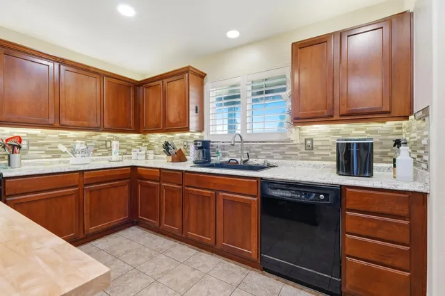 $520,000 | 4312 East Stapp Avenue, Visalia, CA 93292