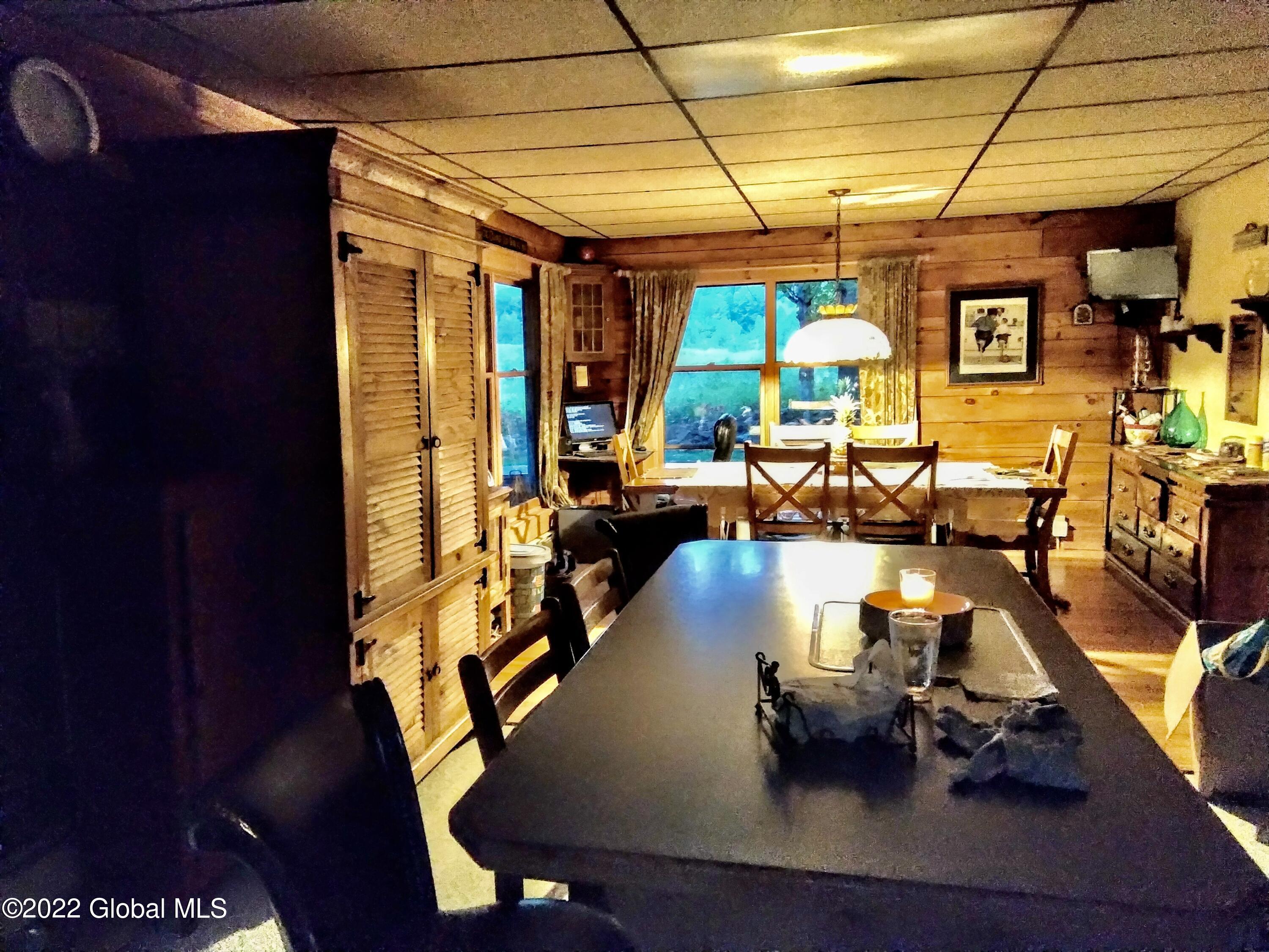 83 Mccullough Cross Road Medusa, NY 12120 - Photo 13 of 32 Dining into kitchen