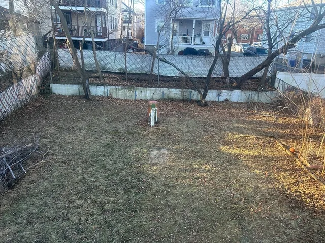 $2,800 | 22 Norcross Street, Unit 1, Arlington, MA 02474