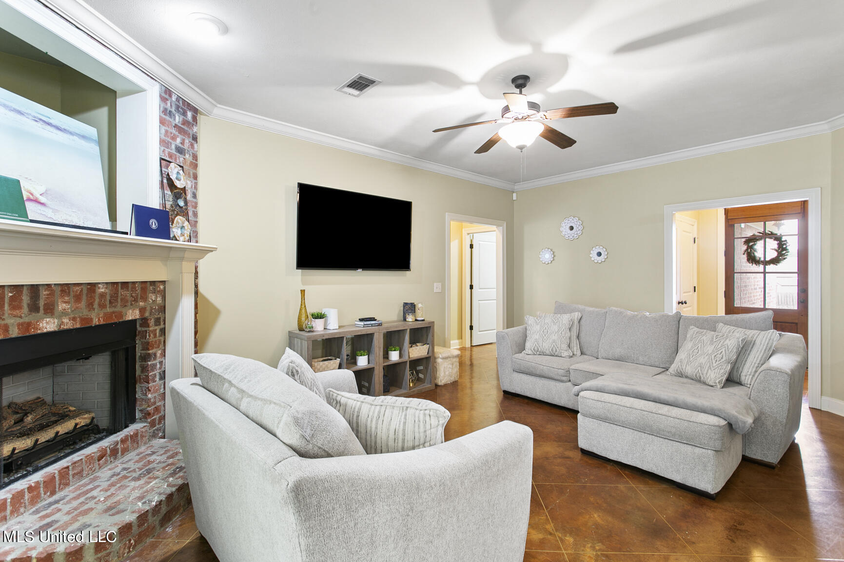 653 Westhill Road Brandon, MS 39042 - Photo 6 of 23 653 Westhill final-7