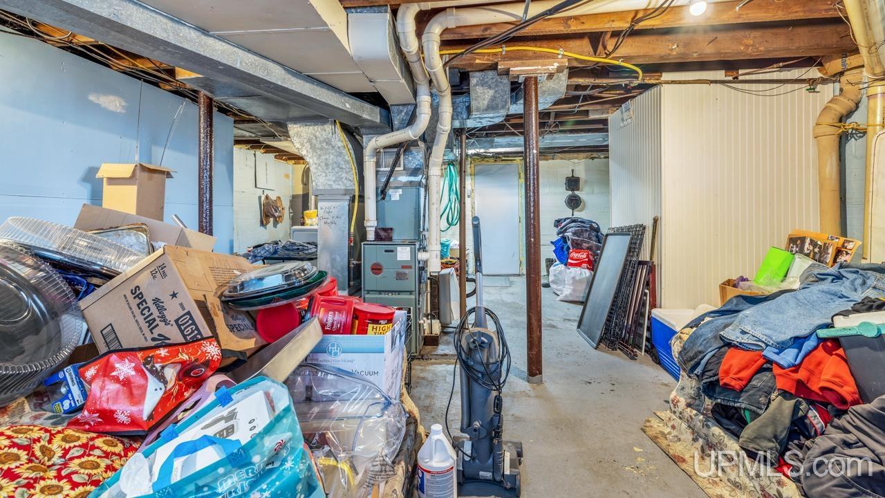 1001 Forest Street Niagara, WI 54151 - Photo 19 of 23