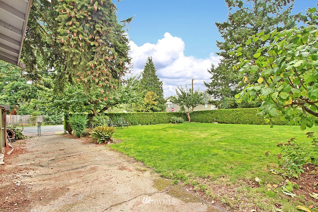 730 Logan Road Lynnwood, WA 98036 - Photo 15 of 16 Gallery Image 15