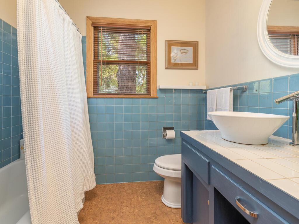 4351 Mackey Avenue St. Louis Park, MN 55424 - Photo 16 of 25