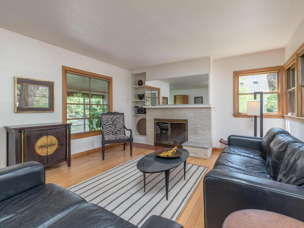 4351 Mackey Avenue St. Louis Park, MN 55424 - Photo 6 of 25