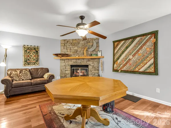 $550,000 | 108 Nuthatch Trace, Brevard, NC 28712