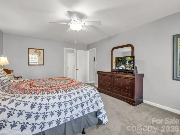 $550,000 | 108 Nuthatch Trace, Brevard, NC 28712