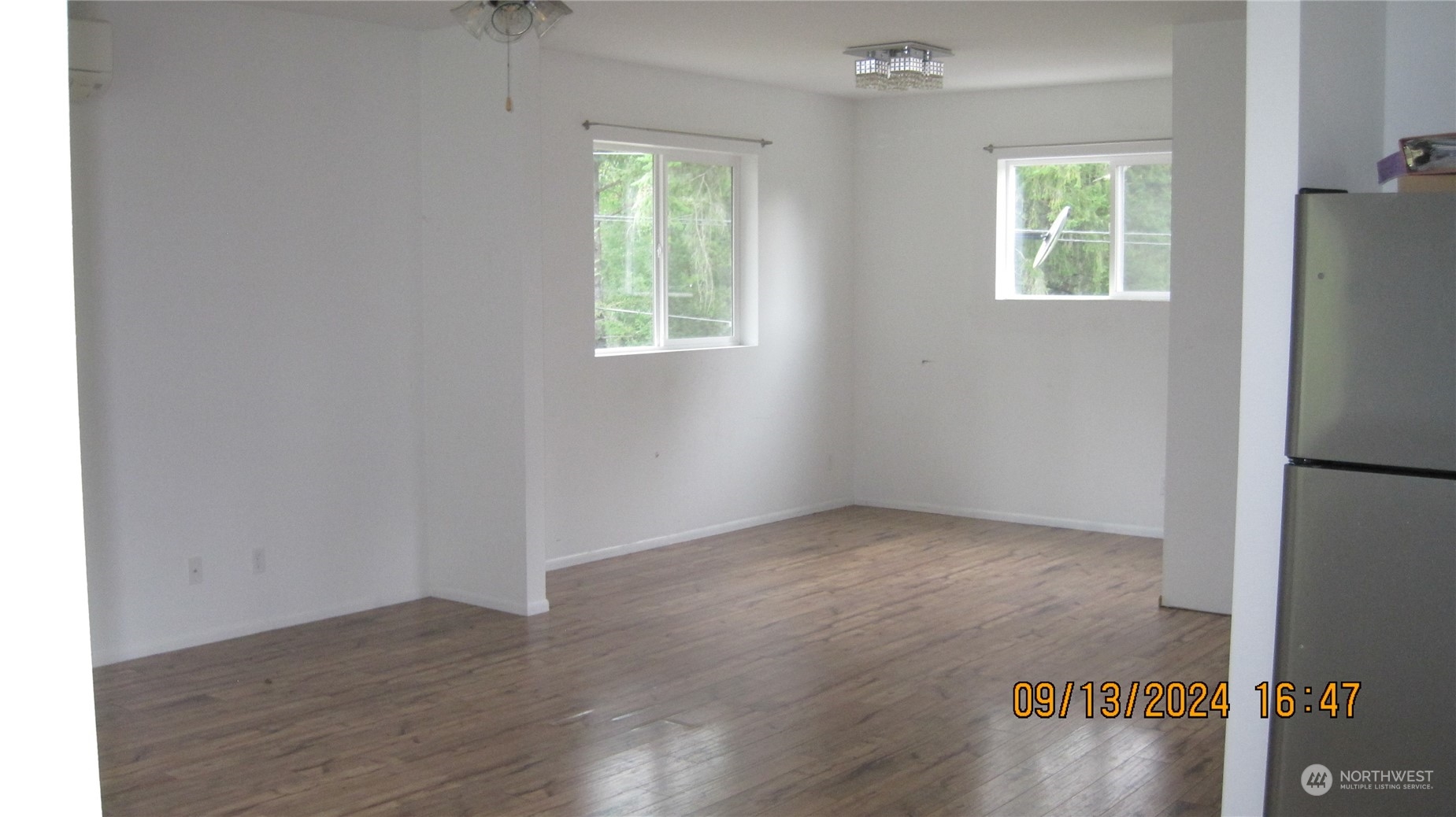4642 Sunnyslope Road Southwest Port Orchard, WA 98367 - Photo 5 of 14 Gallery Image 5
