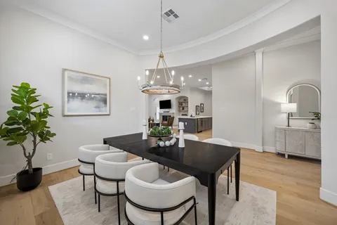 $700,000 | 6315 Collina Springs Court, Houston, TX 77041