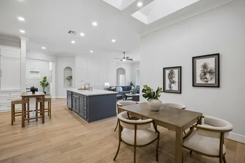 $700,000 | 6315 Collina Springs Court, Houston, TX 77041