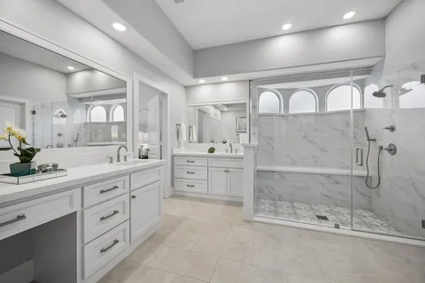 $700,000 | 6315 Collina Springs Court, Houston, TX 77041