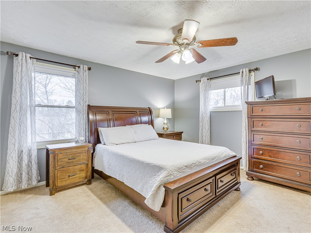 507 Everhard Road Southwest North Canton, OH 44709 - Photo 25 of 30 Large master suite.