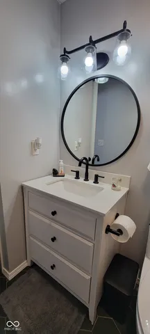 $110,000 | 1141 South 3rd Street, Clinton, IN 47842