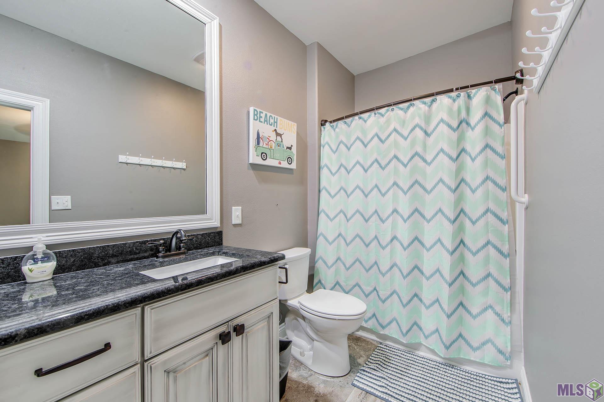 2394 Highway 1 Grand Isle, LA 70358 - Photo 15 of 24