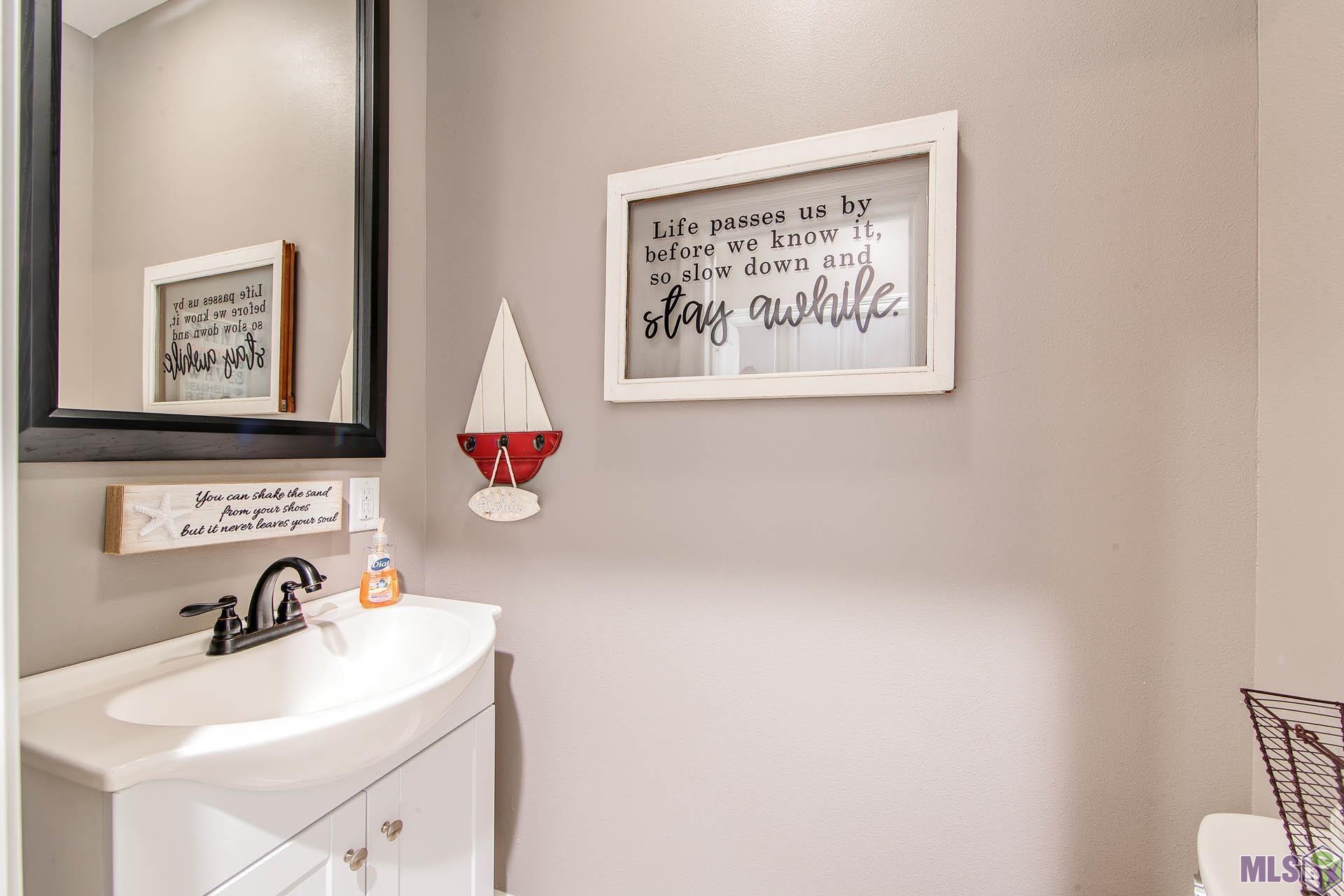 2394 Highway 1 Grand Isle, LA 70358 - Photo 16 of 24