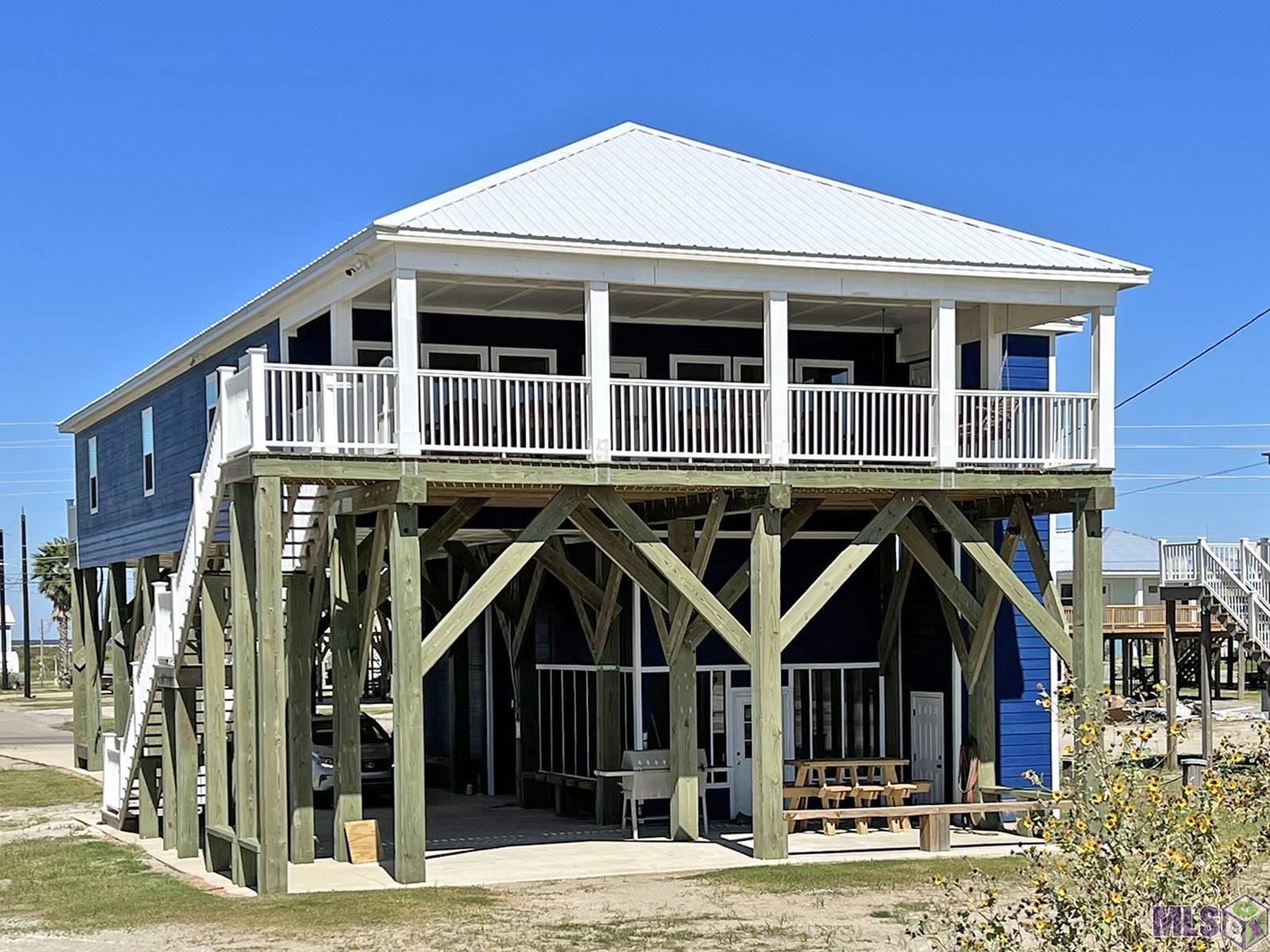 2394 Highway 1 Grand Isle, LA 70358 - Photo 3 of 24