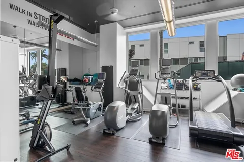 $2,100,000 | 310 Washington Boulevard, Unit 601, Marina del Rey, CA 90292