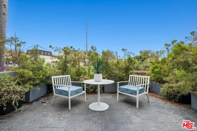 $2,100,000 | 310 Washington Boulevard, Unit 601, Marina del Rey, CA 90292