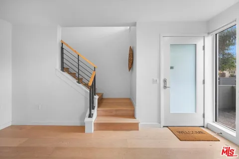 $2,100,000 | 310 Washington Boulevard, Unit 601, Marina del Rey, CA 90292