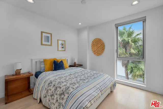 $2,100,000 | 310 Washington Boulevard, Unit 601, Marina del Rey, CA 90292