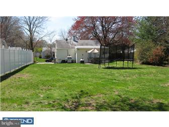 535 South Maple Avenue Maple Shade, NJ 08052 - Photo 4 of 11 Exterior Back
