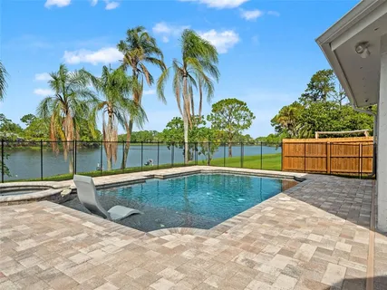 $550,000 | 473 Lakeshore Drive, Lake Mary, FL 32746