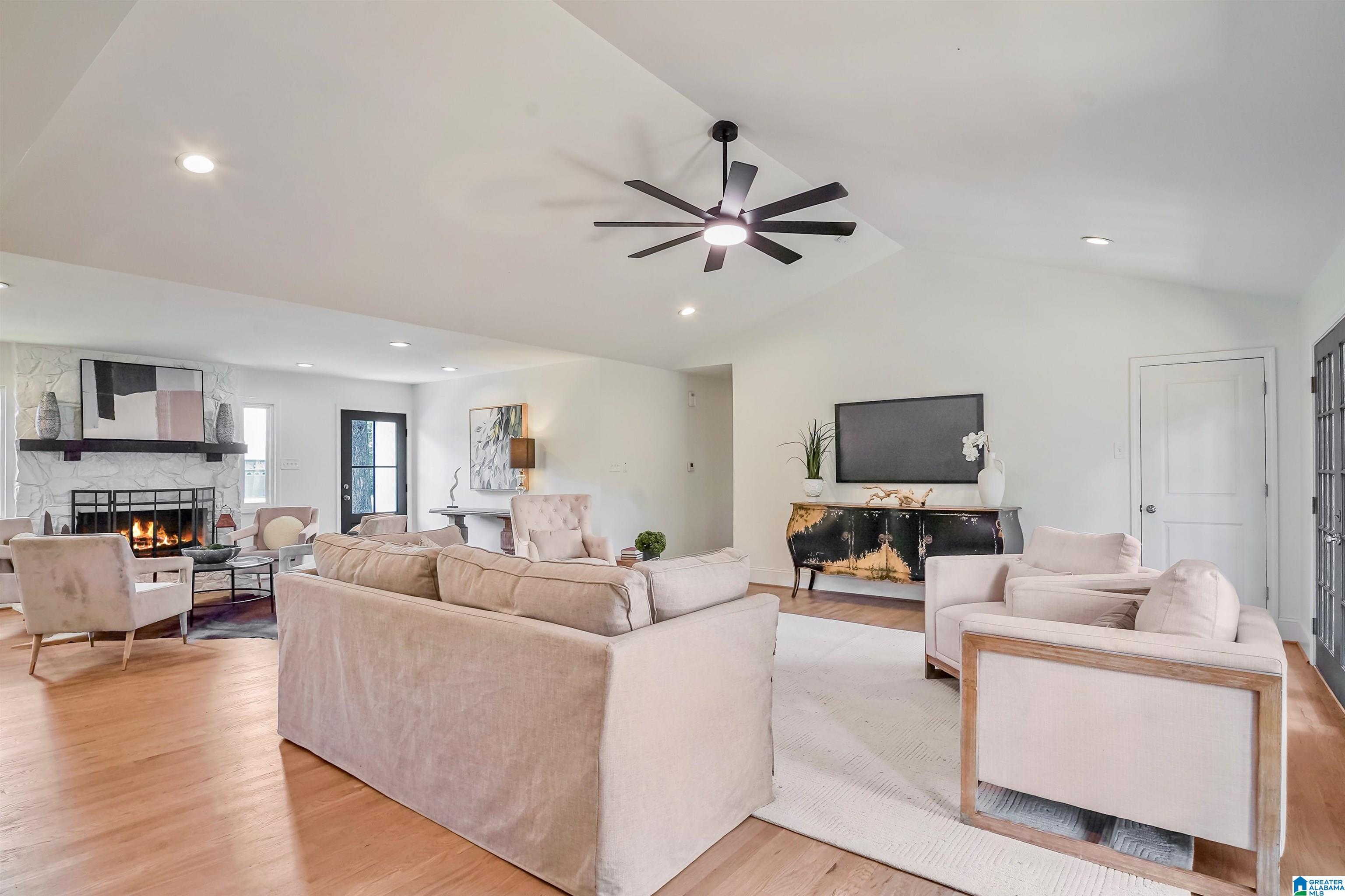 125 Shades Crest Road Birmingham, AL 35226 - Photo 20 of 57
