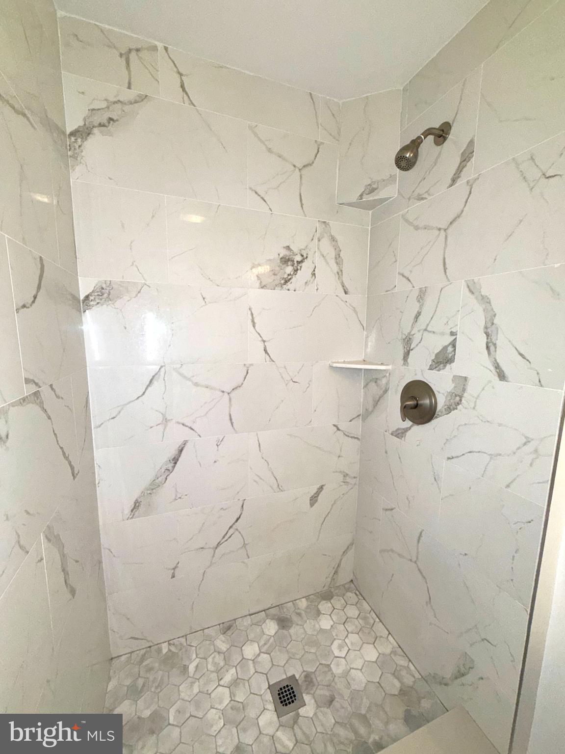 1114 Mercy Street Philadelphia, PA 19148 - Photo 34 of 35