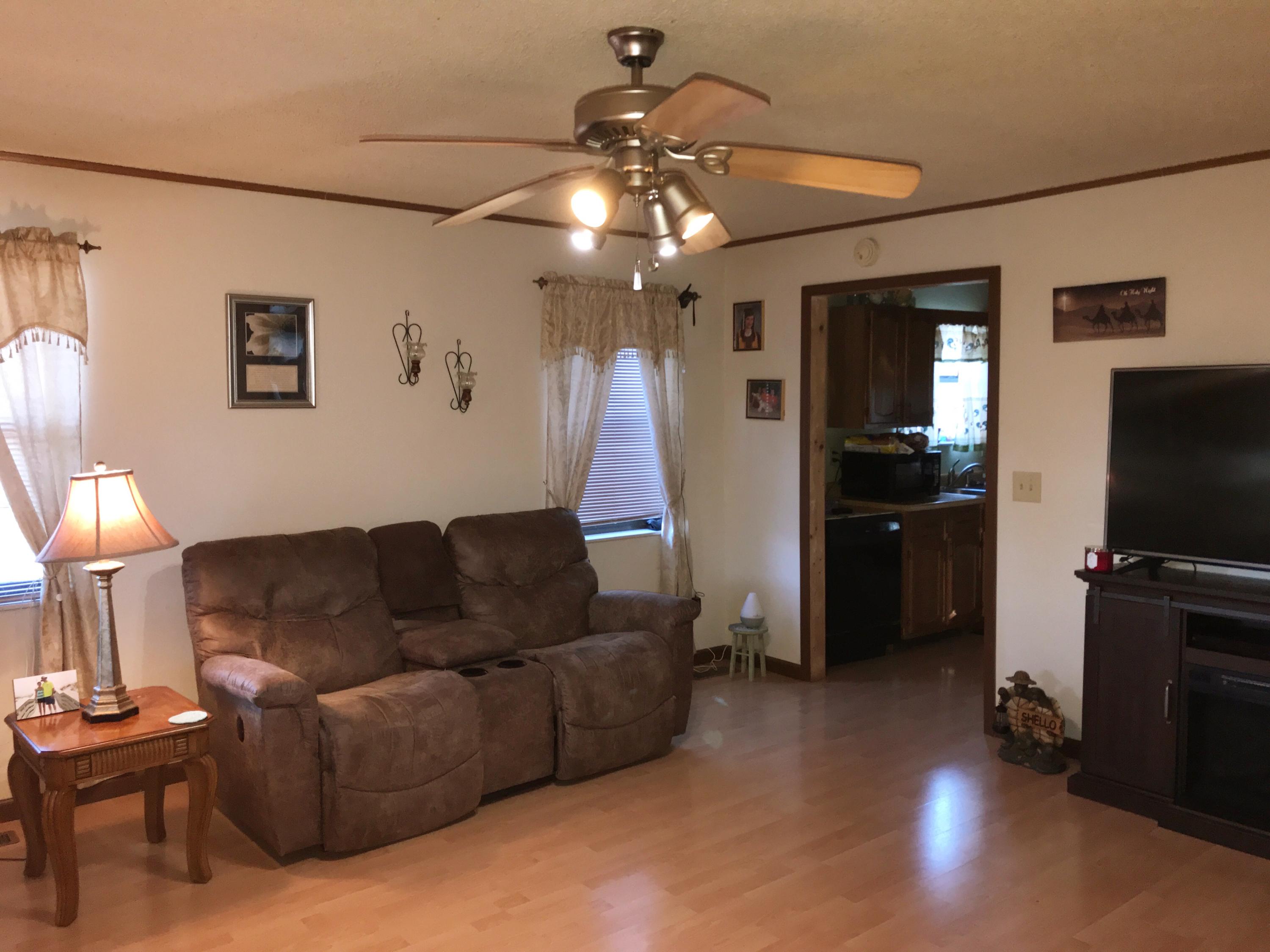 140 Eleazar Road Tellico Plains, TN 37385 - Photo 3 of 21 IMG-0180 (1)