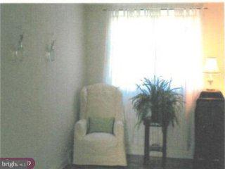121 Spring Valley Road Darby, PA 19023 - Photo 3 of 5