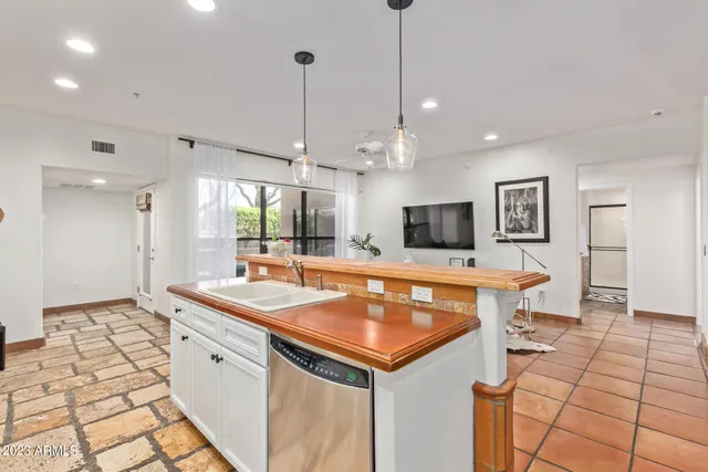 $2,950 | 20660 North 40th Street, Unit 1177, Phoenix, AZ 85050