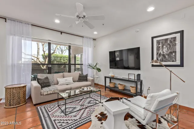 $2,950 | 20660 North 40th Street, Unit 1177, Phoenix, AZ 85050