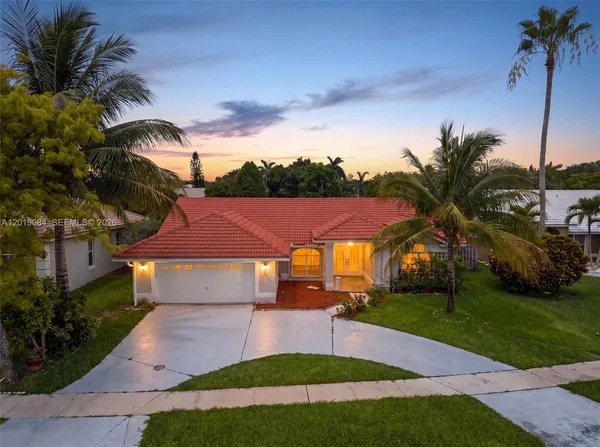 $649,900 | 3462 Harness Circle, Wellington, FL 33449