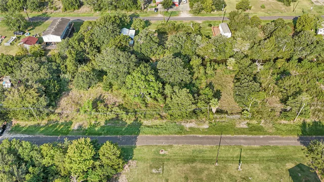 $27,000 | 612 Hill Street, Oak Island, TX 77514