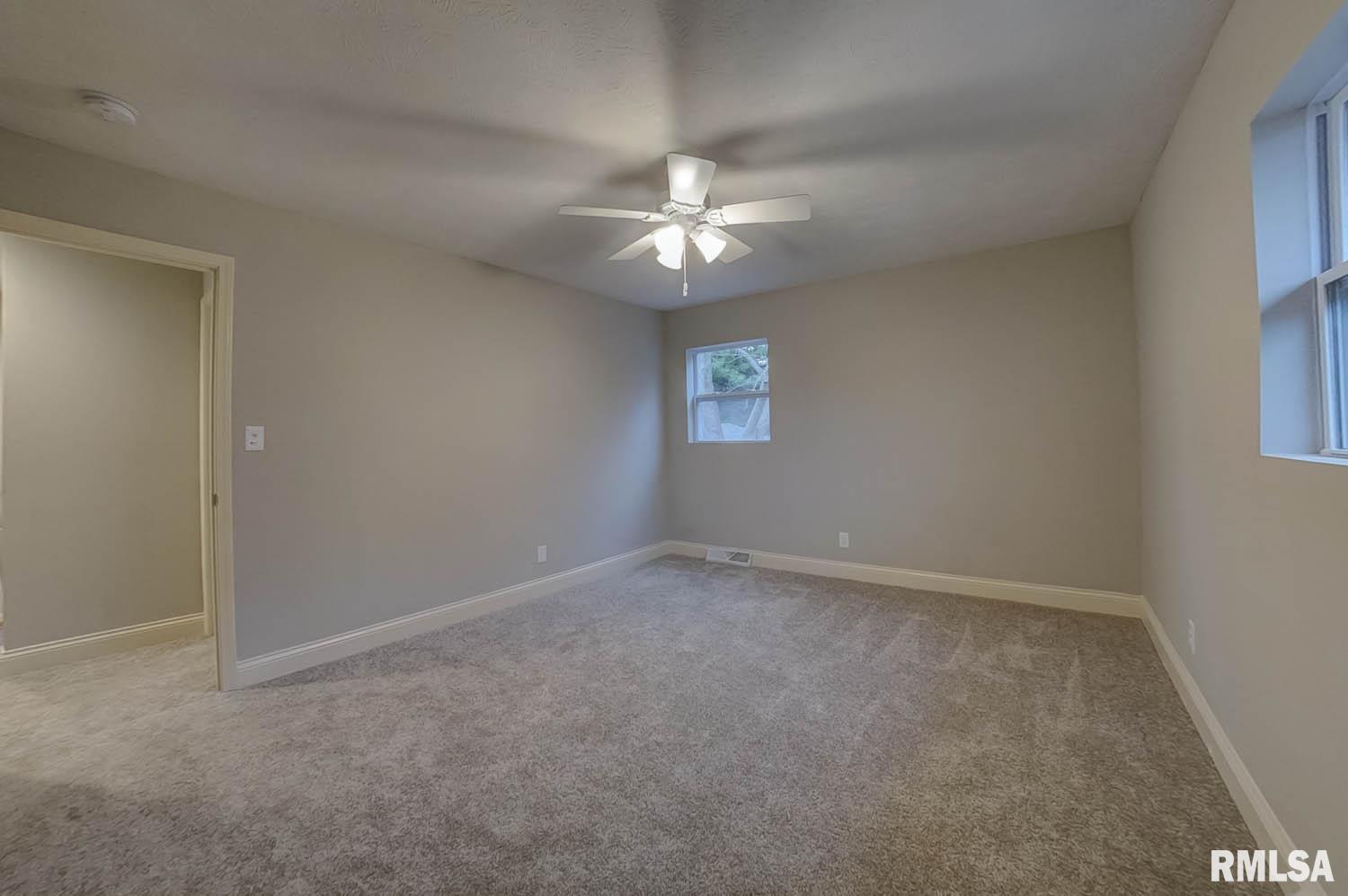 4005 South Milan Road Springfield, IL 62703 - Photo 21 of 50