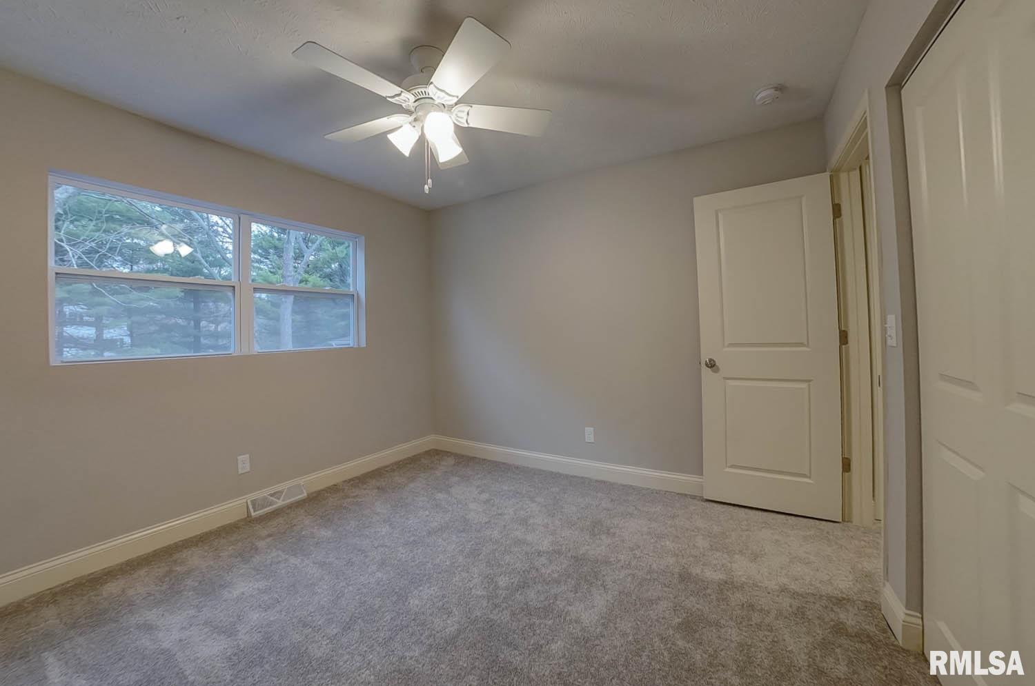 4005 South Milan Road Springfield, IL 62703 - Photo 23 of 50