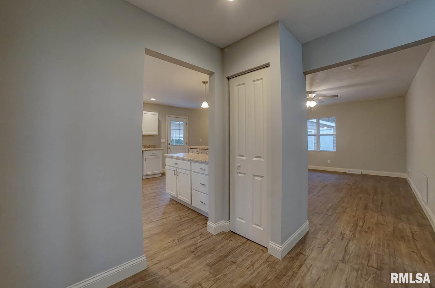 4005 South Milan Road Springfield, IL 62703 - Photo 35 of 50