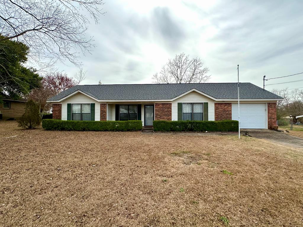 206 Beacon Road Dothan, AL 36301 - Photo 1 of 35 Main View