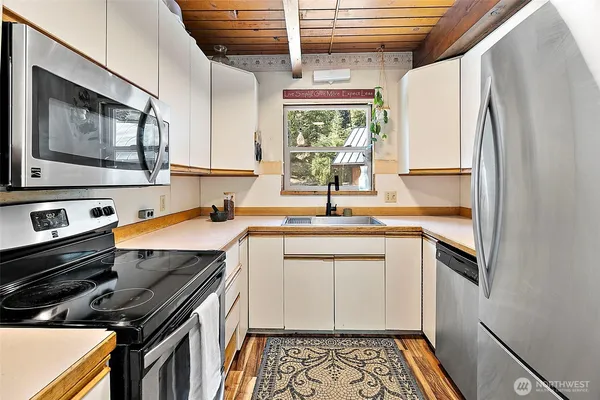 $849,995 | 46020 Southeast 174th Street, North Bend, WA 98045
