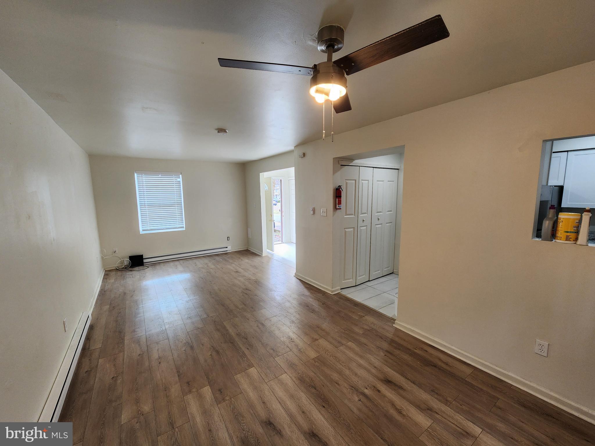 11 Thistleton Road Sicklerville, NJ 08081 - Photo 11 of 37 Gallery Image 11