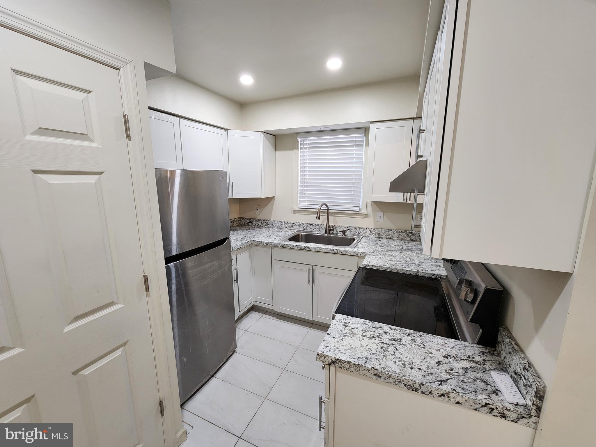 11 Thistleton Road Sicklerville, NJ 08081 - Photo 15 of 37 Gallery Image 15