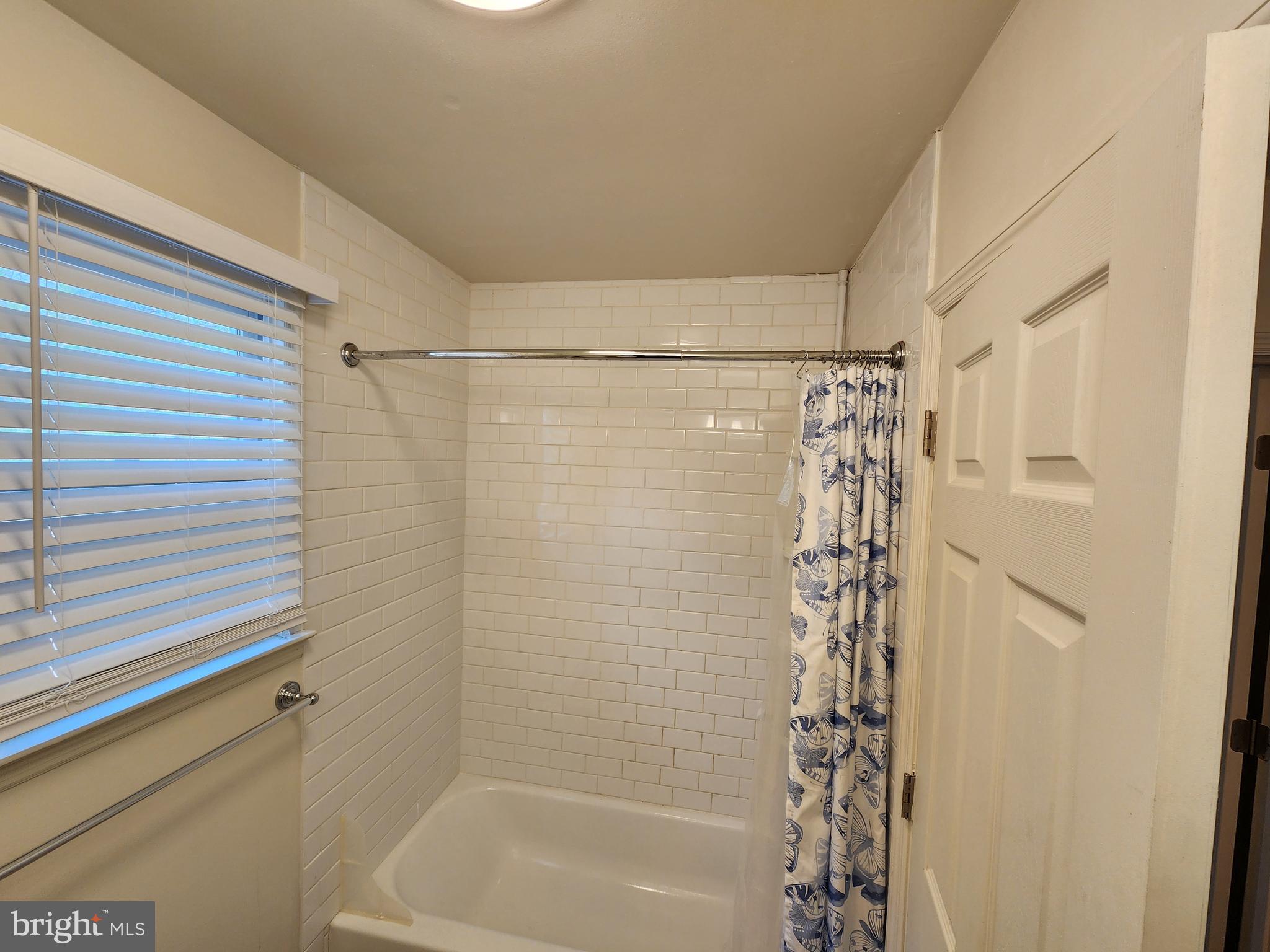 11 Thistleton Road Sicklerville, NJ 08081 - Photo 23 of 37 Gallery Image 23